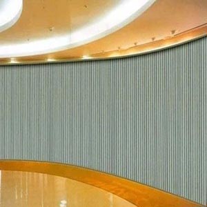 側(cè)向防火卷簾門是什么(圖1) 側(cè)向防火卷簾門.jpg